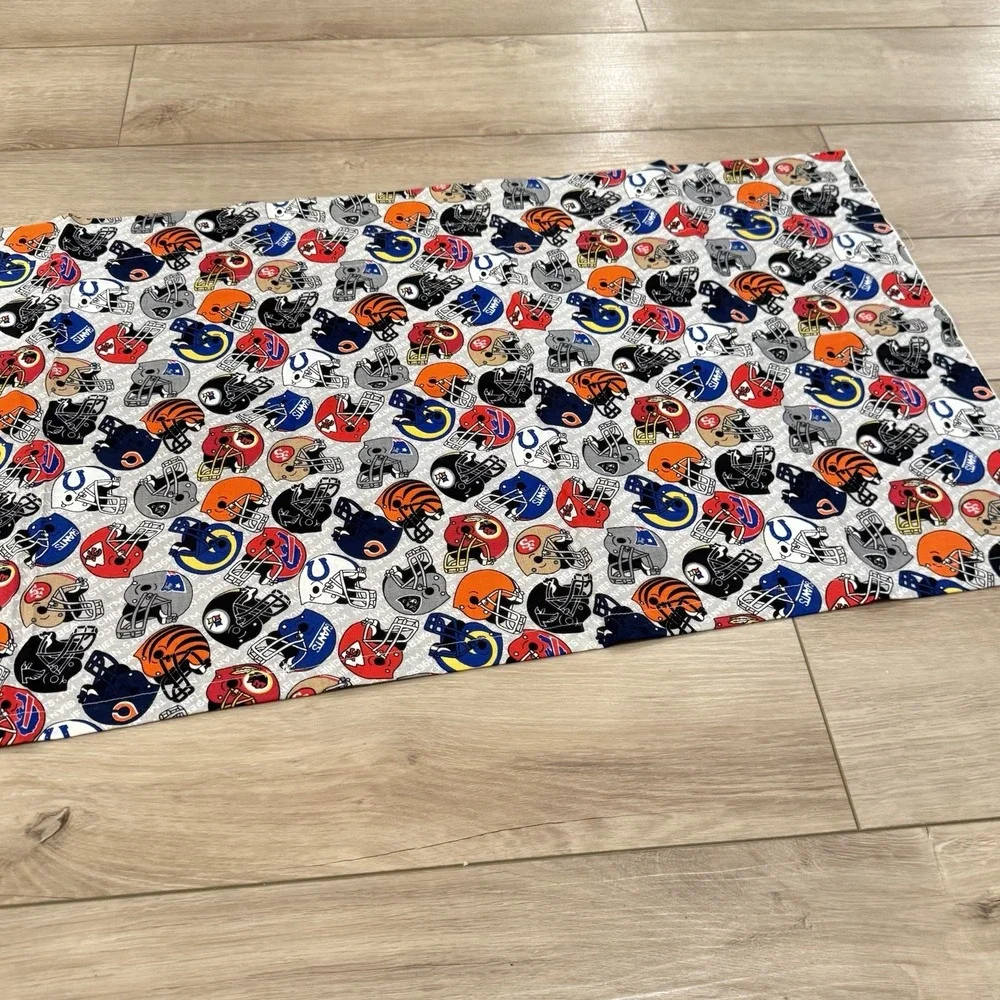Vintage Handmade NFL Team Logo Valance‎ 58
